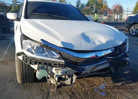 2017 Honda Accord Sport Se z USA, uszkodzony, nr VIN 1HGCR2F13HA273326